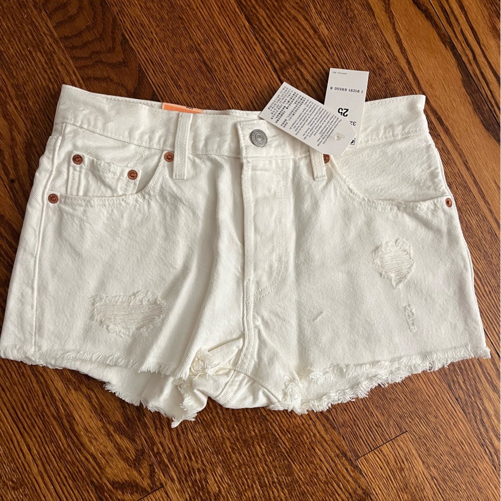 Levi’s 501 White Denim Shorts